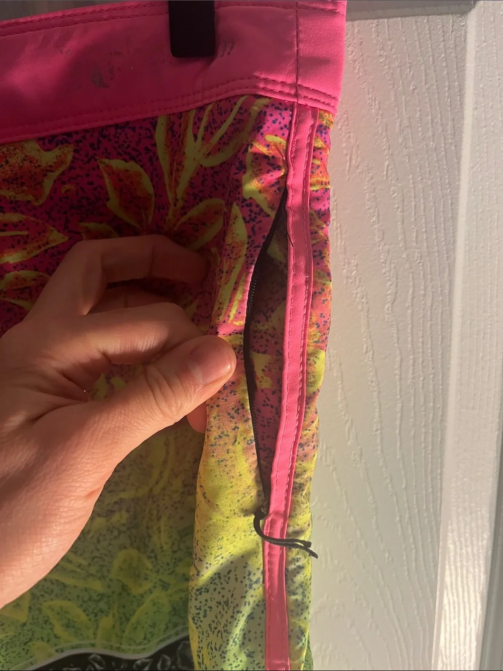 Hurley 30 Men's Neon Pink and Green Patterned Swim Shorts